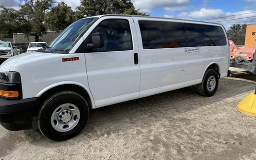 2023 CHEVROLET Express Van - Rental