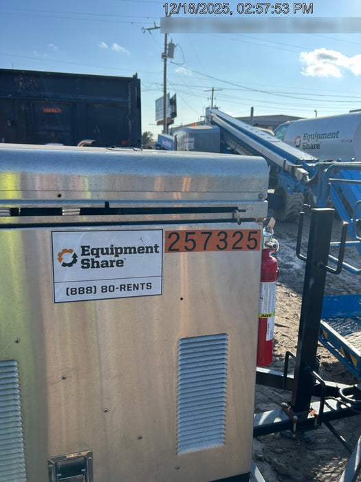 2022 Lincoln Electric Vantage 549X Crosslink Technology, Trailer Mounted, ES Decals, T3