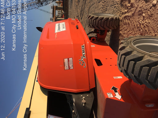 2019 JLG 660SJ