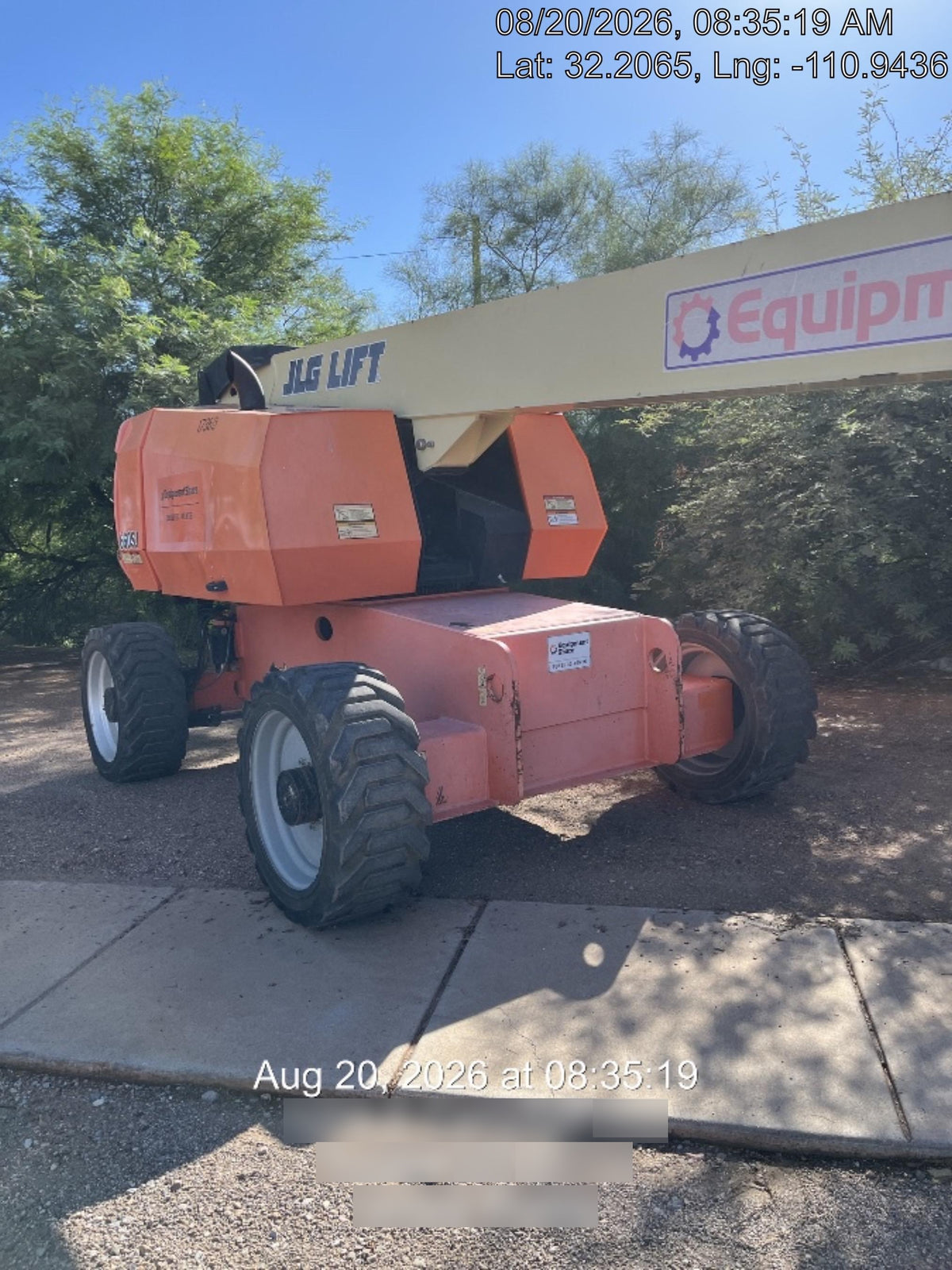 2011 JLG 660SJ
