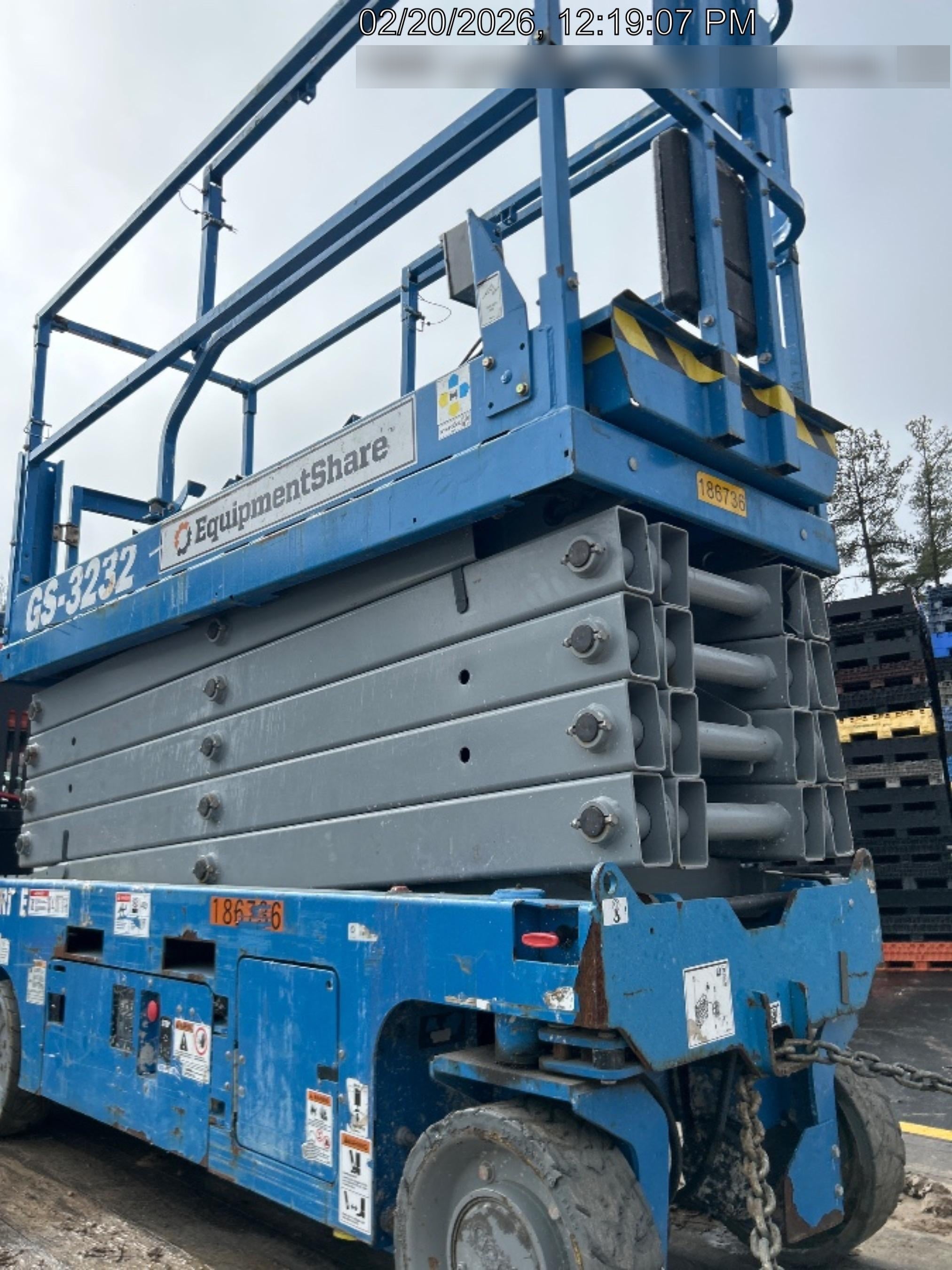 2021 GENIE GS-3232