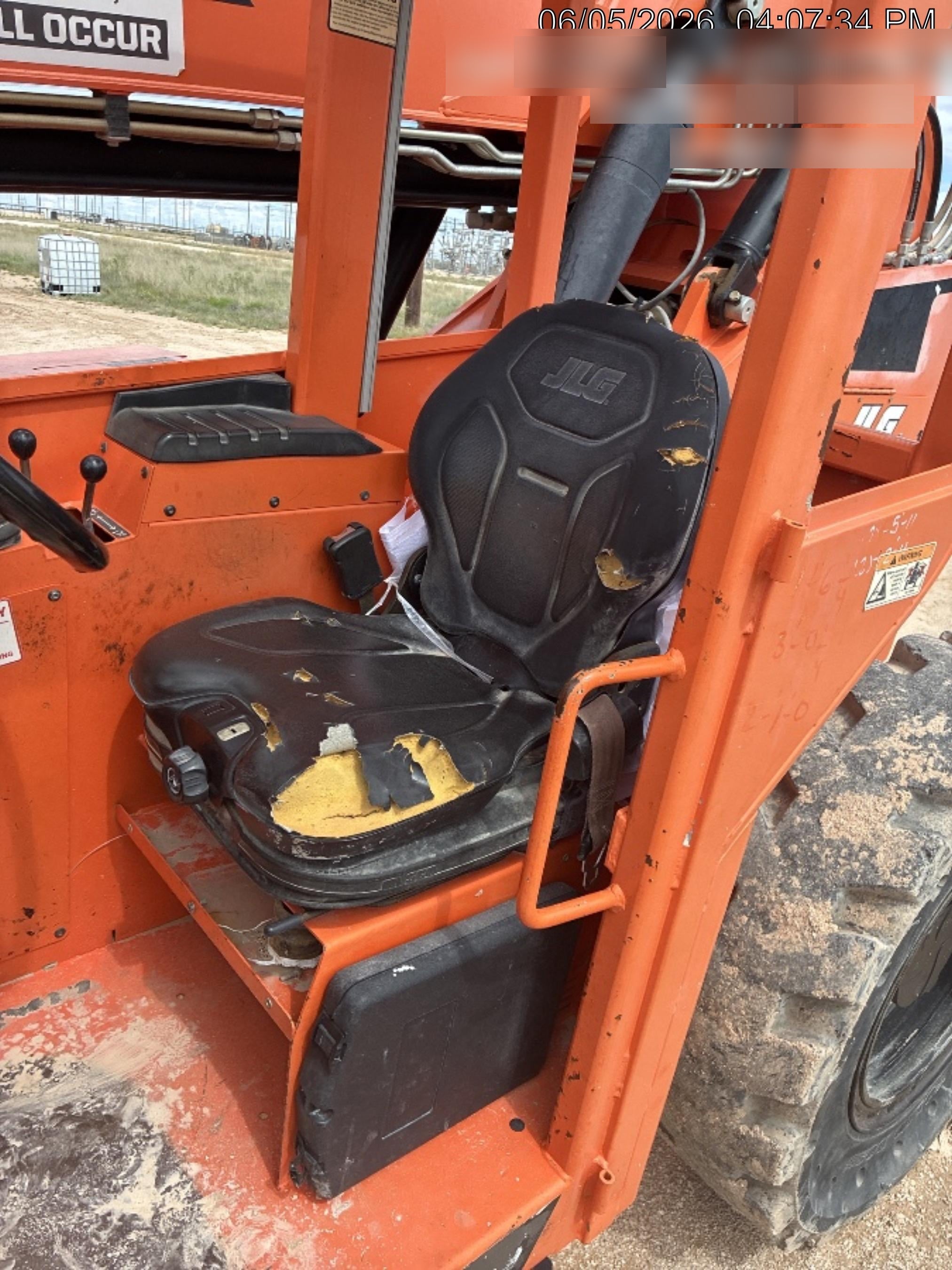 2018 Skytrak 6036 Skytrak 6036 , Canopy, 74hp Engine, Carriage 60", Forks 48" ,Worklights, Beacon, Pneumatic Tires, Freight