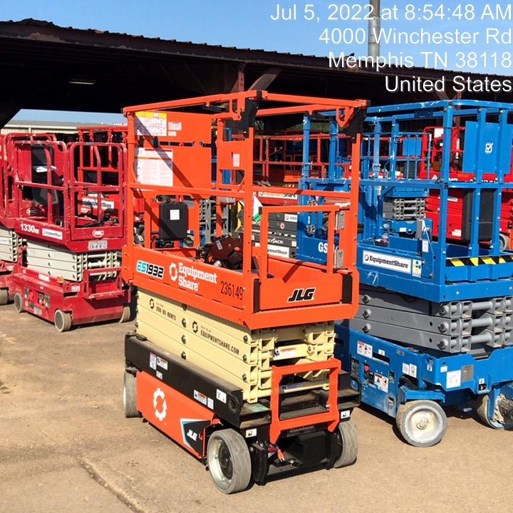 2022 JLG ES1932