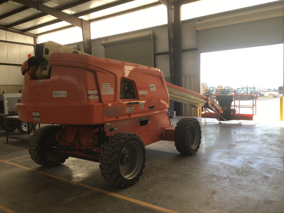 2019 JLG 660SJ