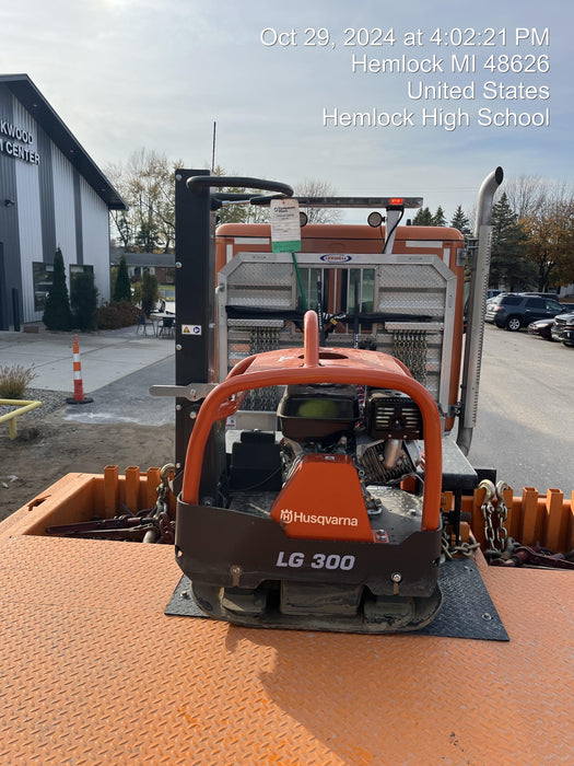 2024 HUSQVARNA LG300