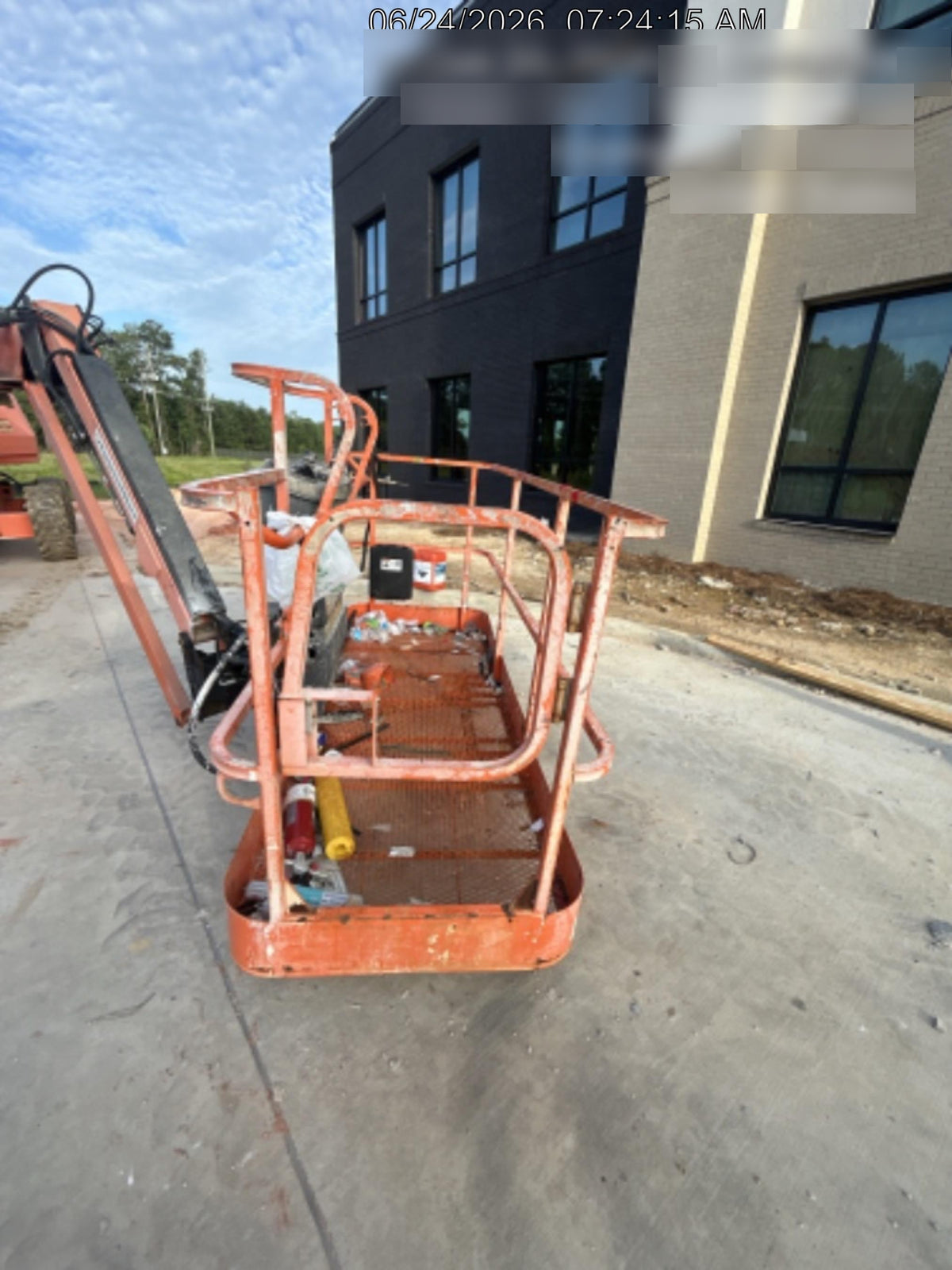2019 JLG 660SJ