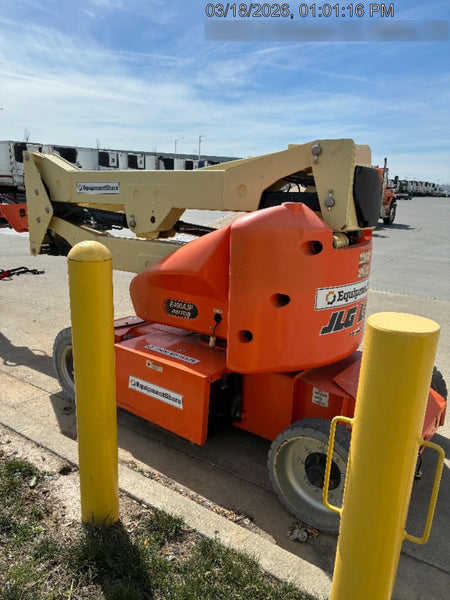 2020 JLG E400AJPN