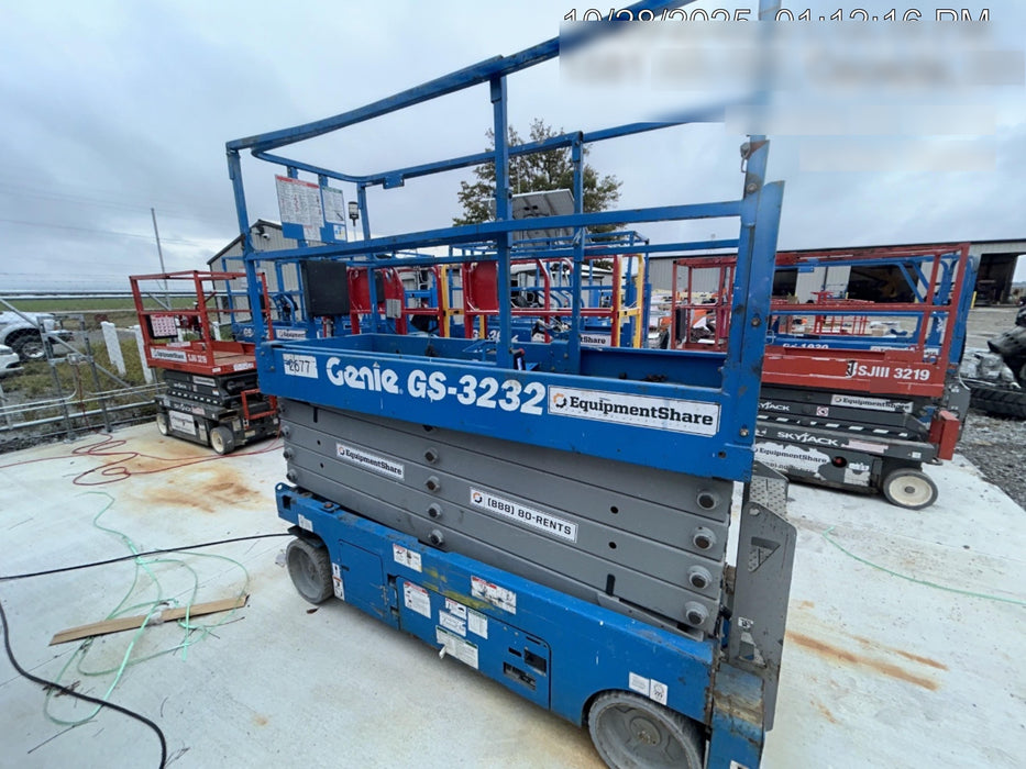 2016 Genie GS-3232 Genie 3232 Scissor Lift
