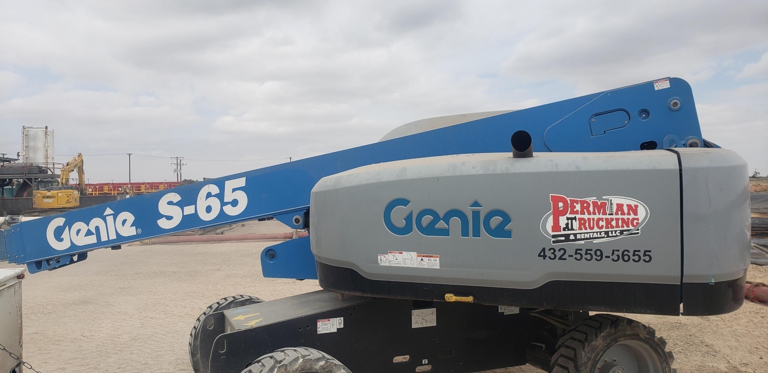2017 GENIE S-65