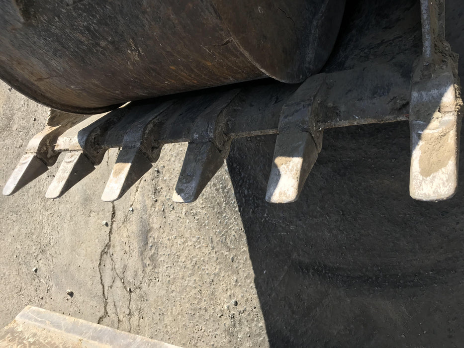 2019 Takeuchi TB290 Cab/Heat/AC Rubber tracks, Dozer blade, Travel alarm, Auxiliary hydraulics Manual QC, Hydraulic thumb, 18", 24", and 36" Buckets