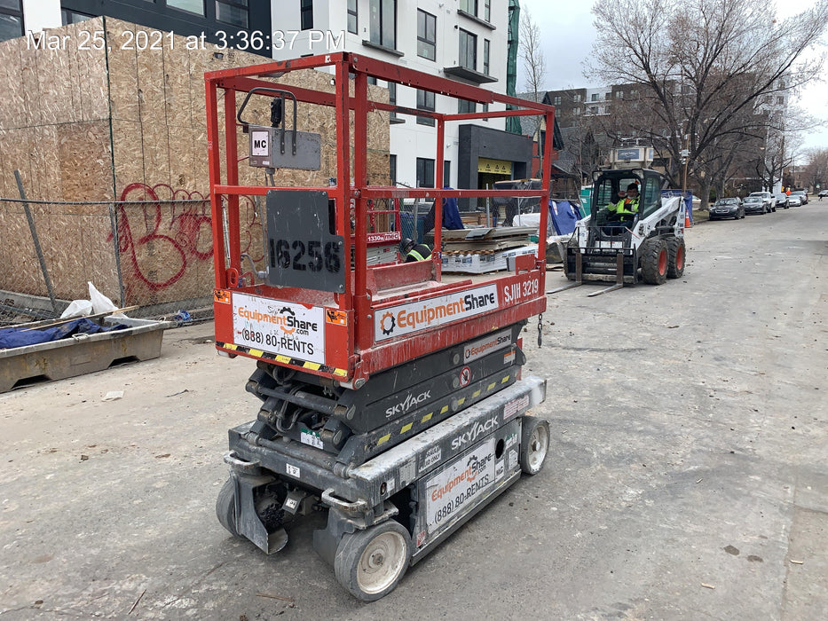 2018 SKYJACK SJIII-3219