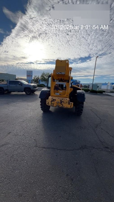 2020 JCB 512-56 Canopy, 74Hp, Solid Tires, Work Lights, Beacon, Aux Hydraulics, Back up Alarm, Lifting Eye, ES Decals