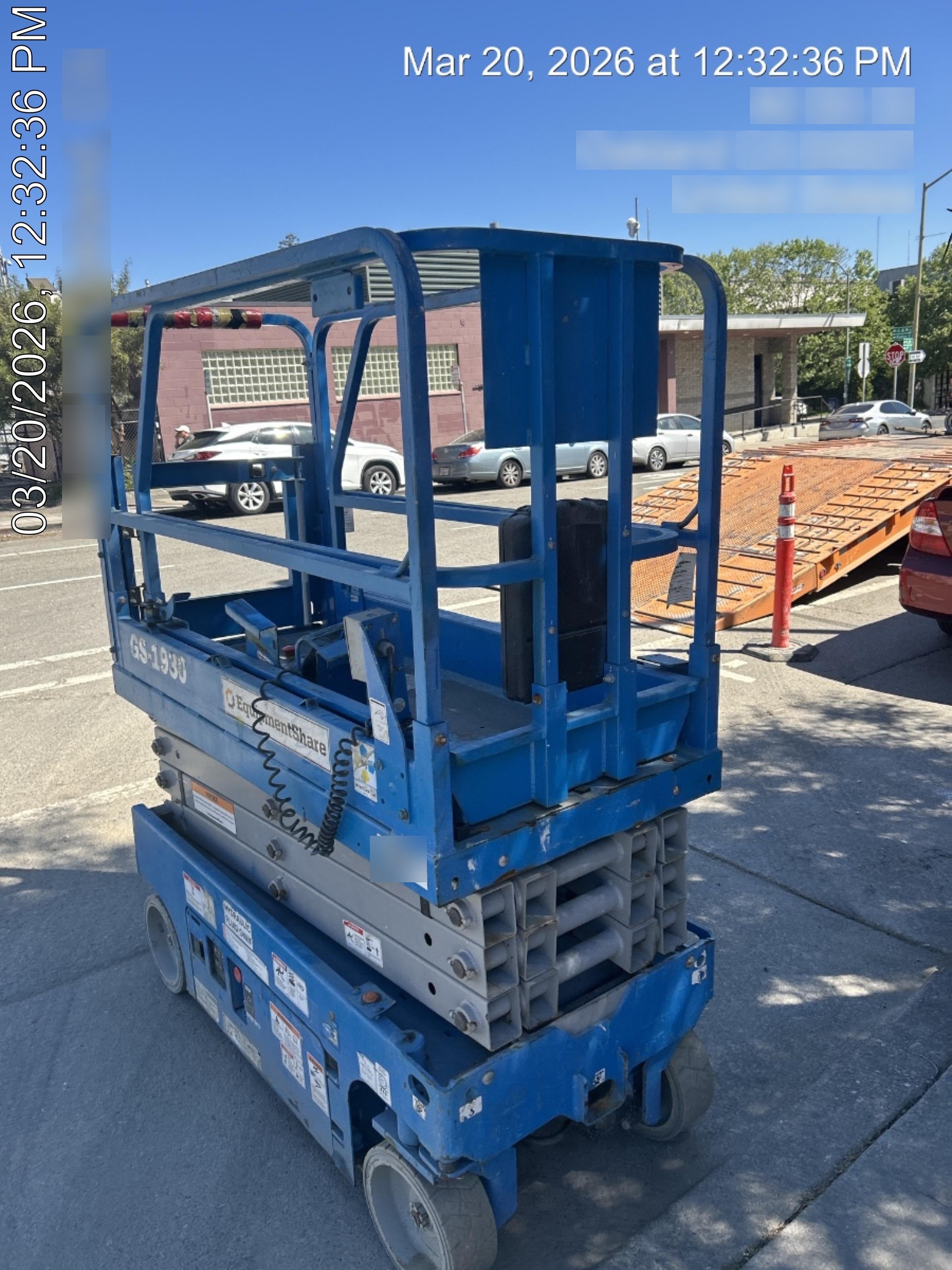 2019 Genie GS-1930 Half Height Swing Gate, 800W Inverter