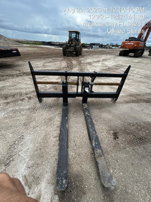 2025 PALADIN 72" Forks