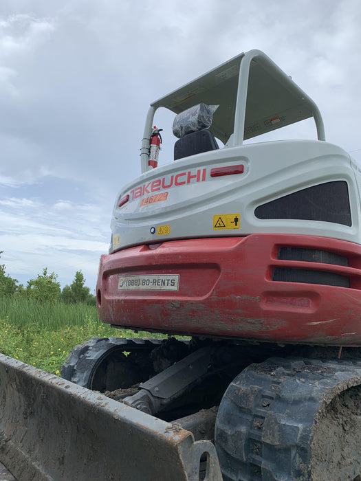 2021 TAKEUCHI TB250-2