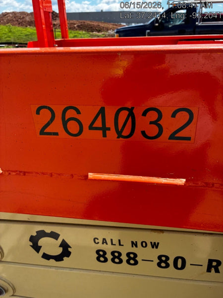 2022 JLG ES3246