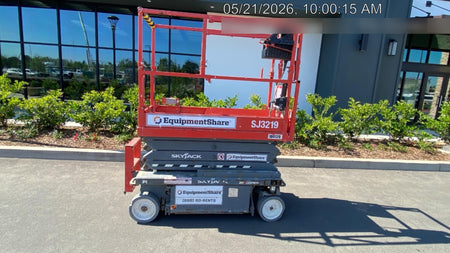 2020 Skyjack SJIII-3219 Solid NM Tires, Half height spring hinged entry gate, Dual Beacons, 800W Inverter