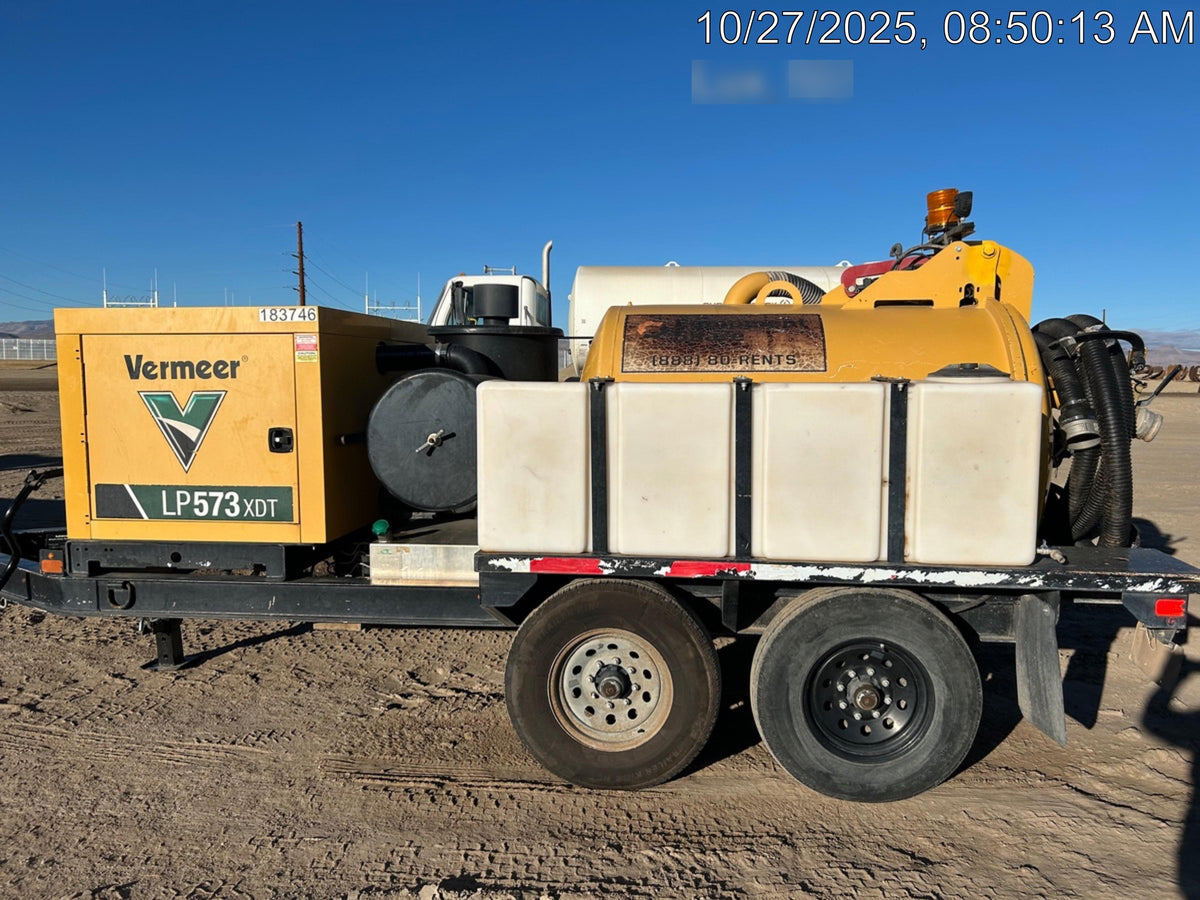 2021 Vac-Tron LP573XDT T4 Koehler Diesel Engine, 500 Gallon Debris Tank, x2 100 Gallon Water Tanks