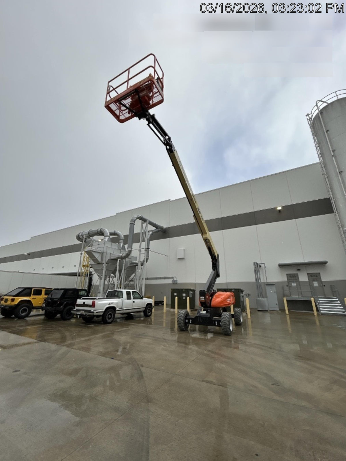 2023 JLG EC600SJ