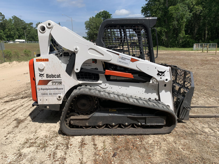 2021 BOBCAT T770