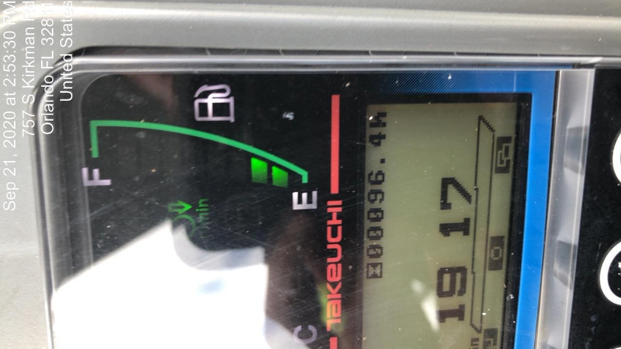 2020 TAKEUCHI TB235-2R