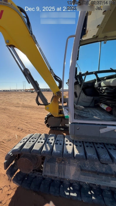 2019 Wacker Neuson ET90 Enclosed Cab, Hybrid Tracks, Long Dipperstick, T4, Hydraulic Thumb w/Manual QC, Buckets: 18/24/36"