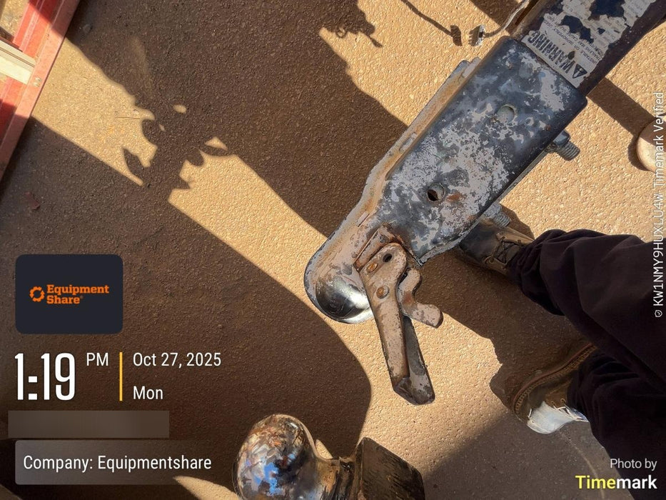 2019 Lincoln Electric Vantage 322 Welder Ready-Pak 3, Two wheel trailer, Fender and Light kit, Cable Rack