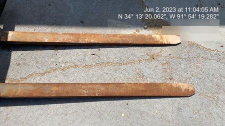2021 CASE 588H