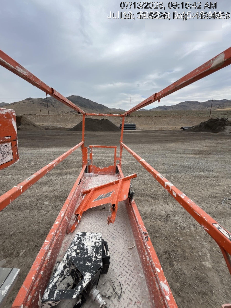 2022 JLG ES2632