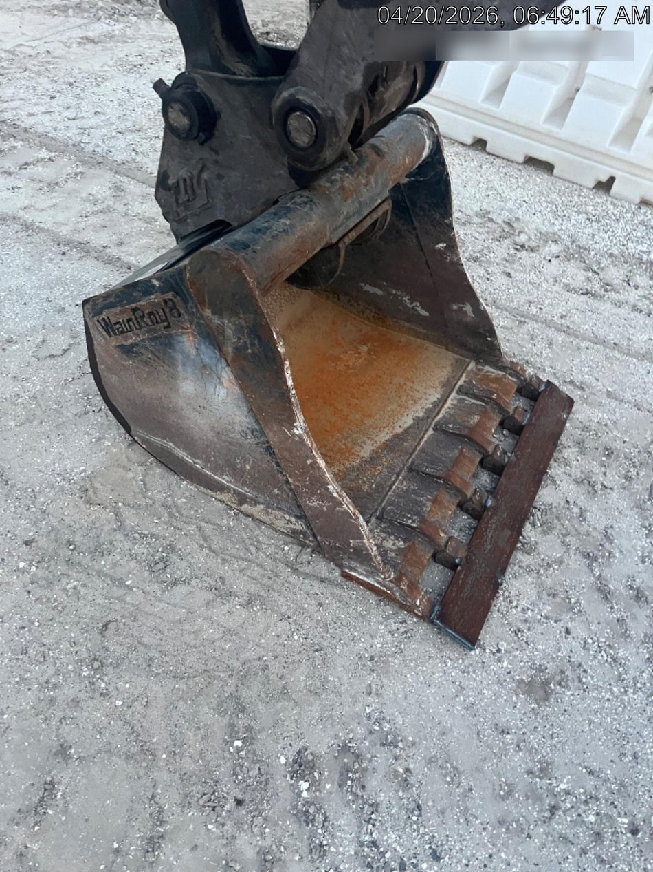 2023 WAIN-ROY 36" Bucket - Wain-Roy