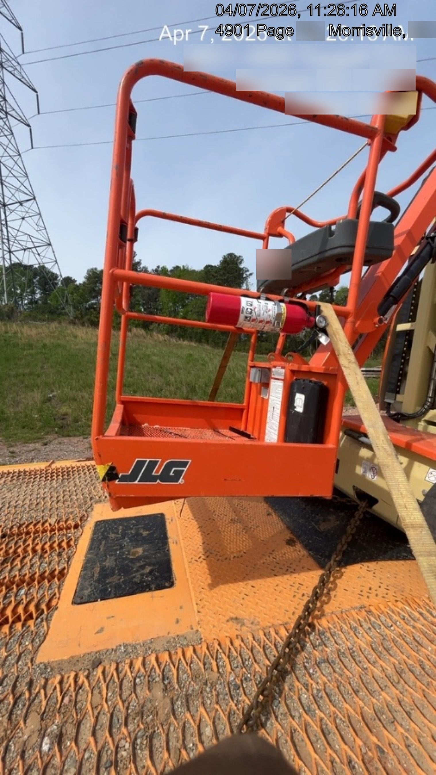 2022 JLG 26E