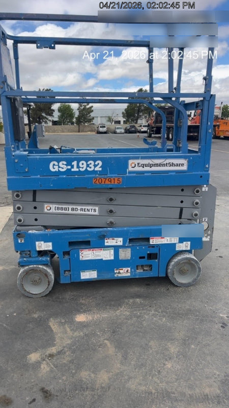 2022 GENIE GS-1932