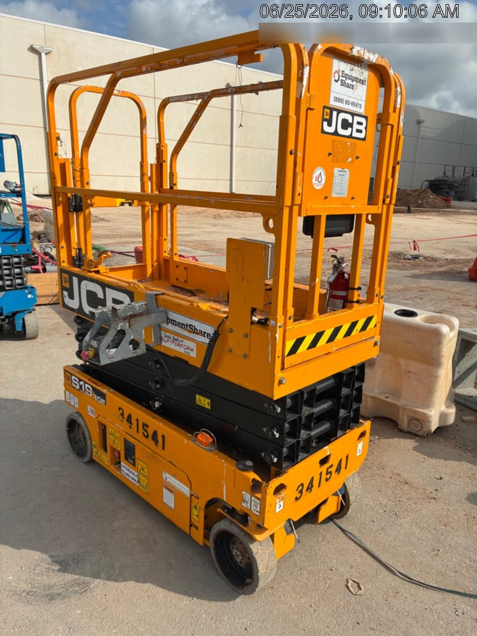 2023 JCB S1930E