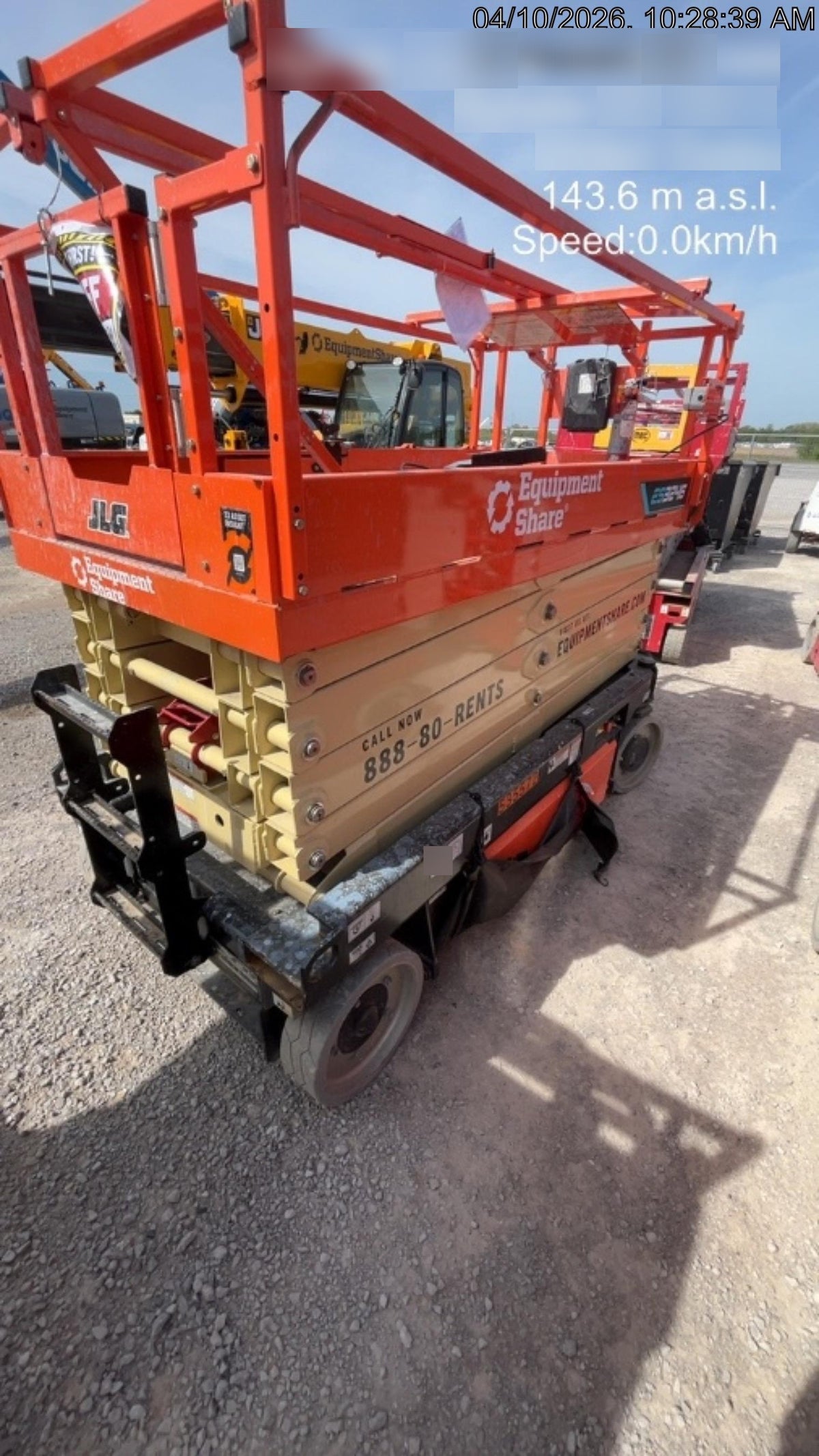 2025 JLG ES3246