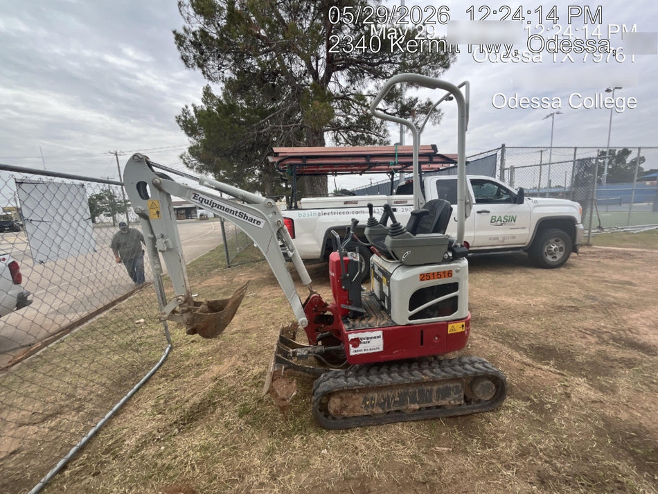 2022 TAKEUCHI TB210R