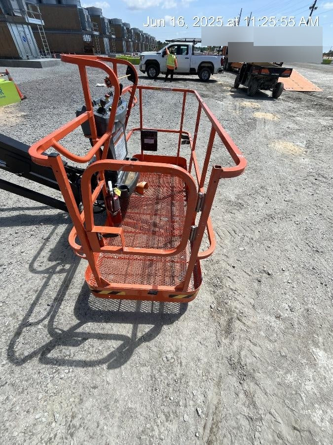 2024 JLG 660SJ