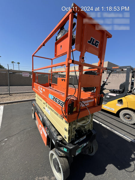 2022 JLG ES2632
