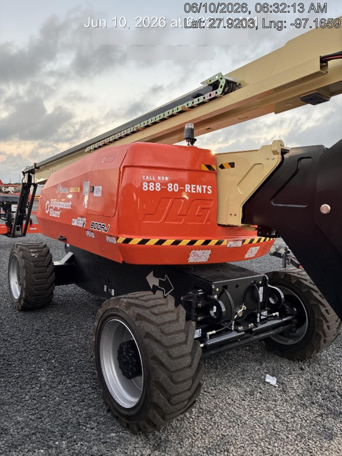 2026 JLG 800AJ