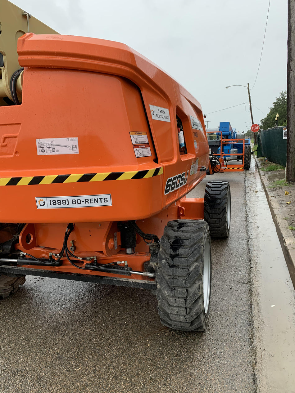 2021 JLG 660SJ