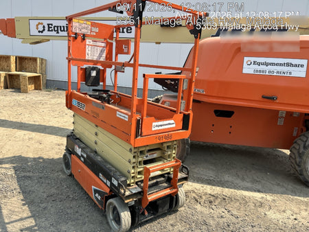2021 JLG ES1932