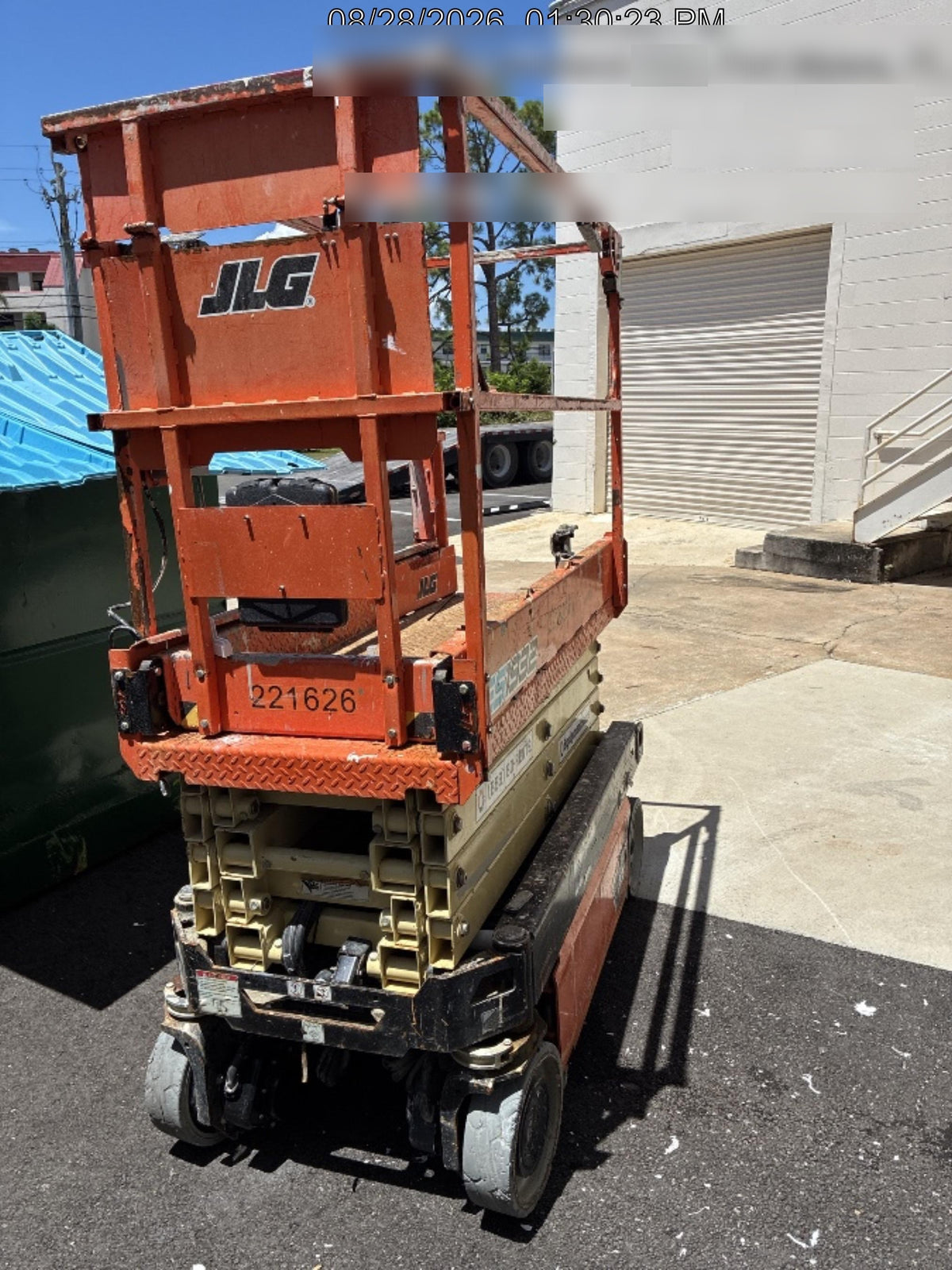 2022 JLG ES1932