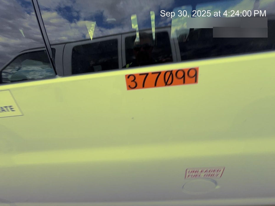 2023 CHEVROLET Express Van - Rental