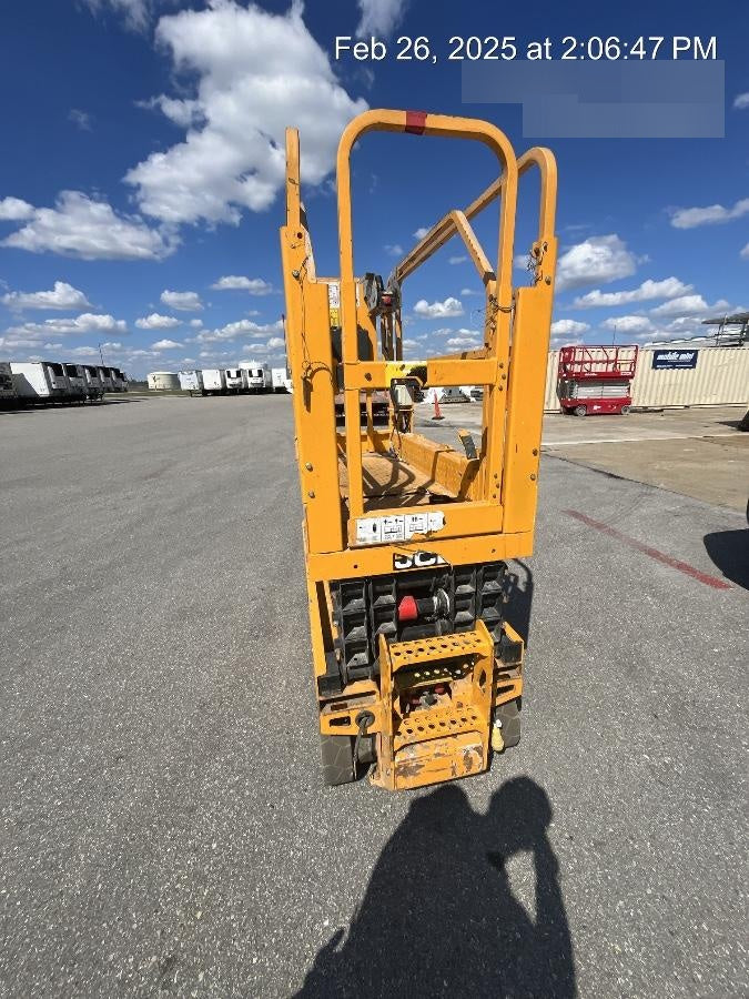 2023 JCB S1930E