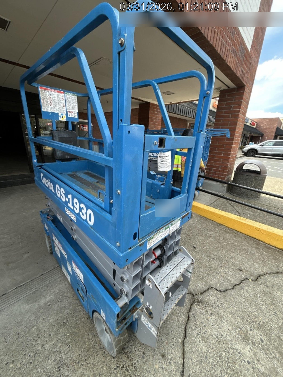 2019 Genie GS-1930 Half Height Swing Gate, 800W Inverter