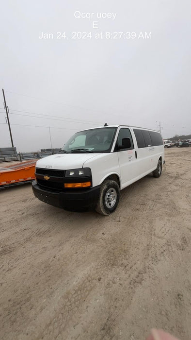 2023 CHEVROLET Express Van - Rental