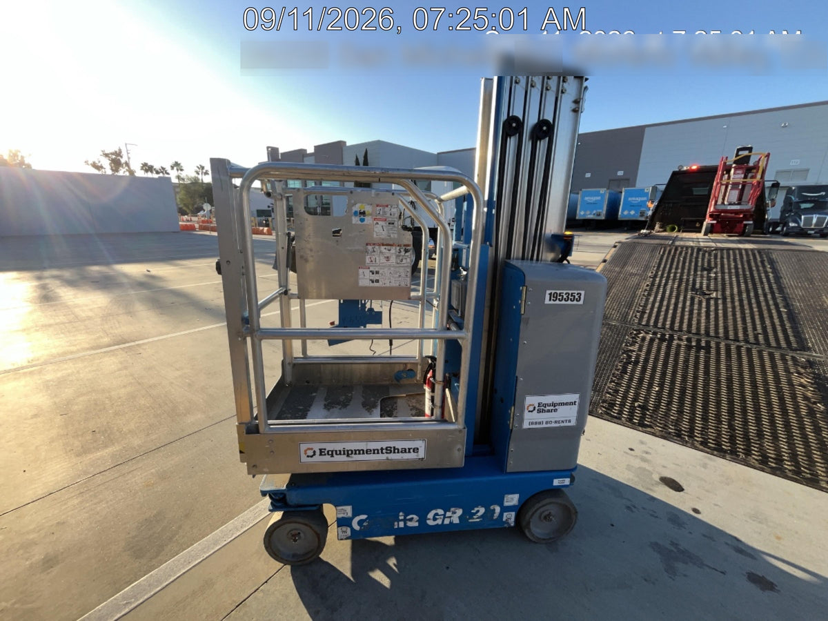 2021 GENIE GR-20