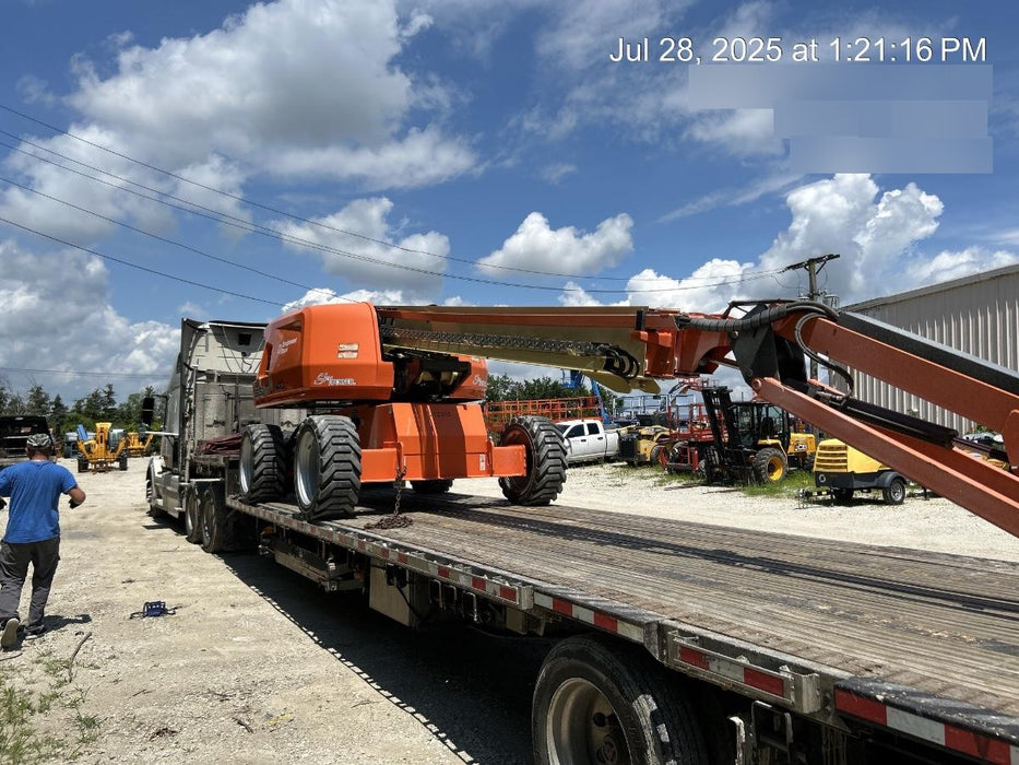 2022 JLG 660SJ