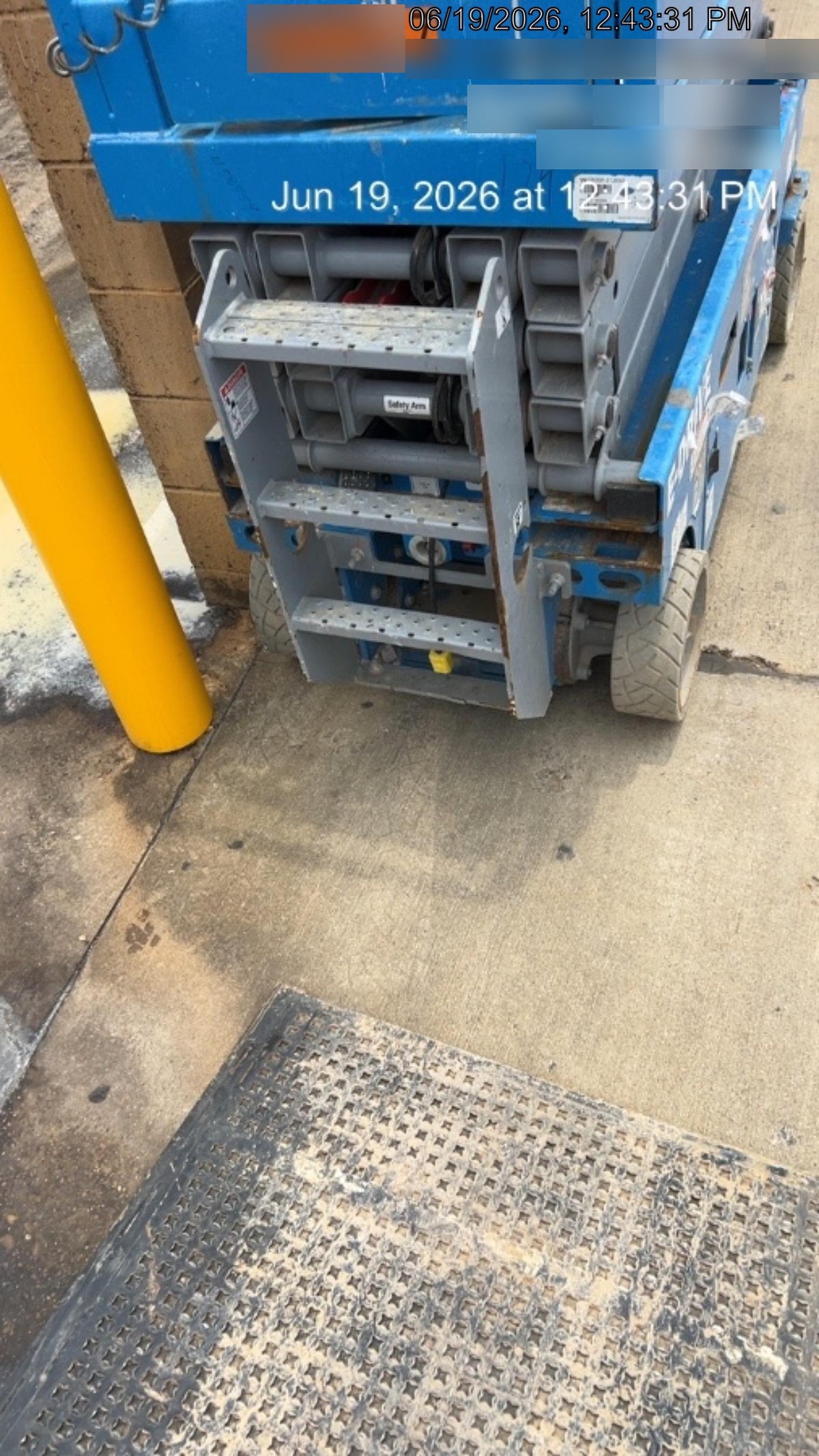 2024 GENIE GS-1932