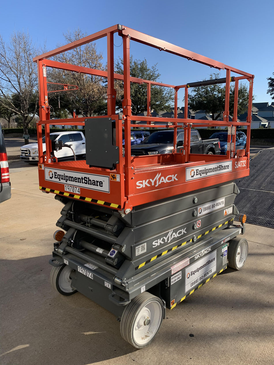 2021 SKYJACK SJ4732