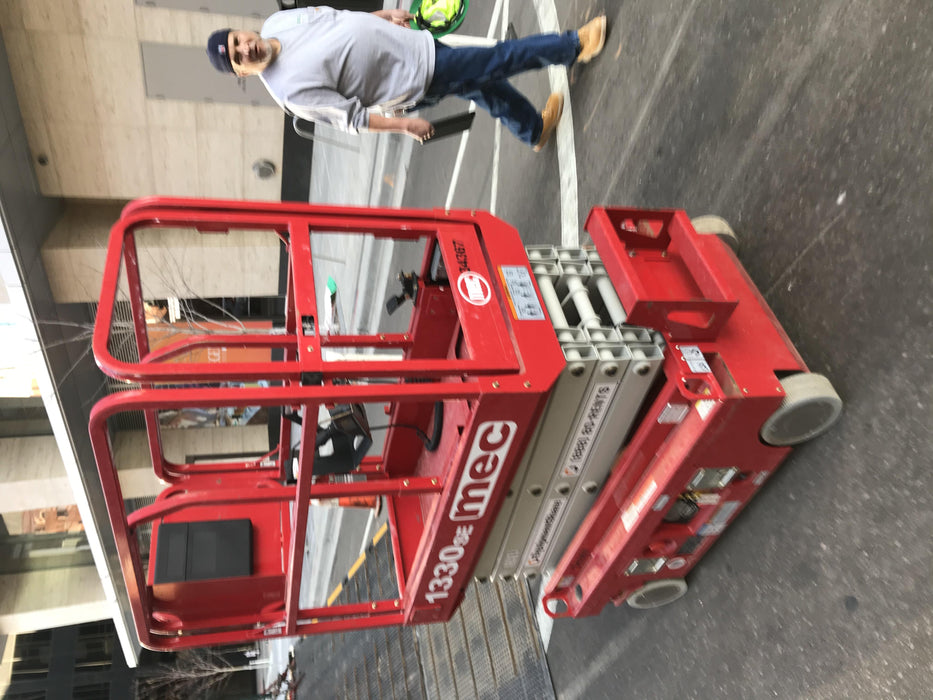 2019 MEC 1330SE Motion Alarm, Beacon, Includes MachineLink keypad and telematics device